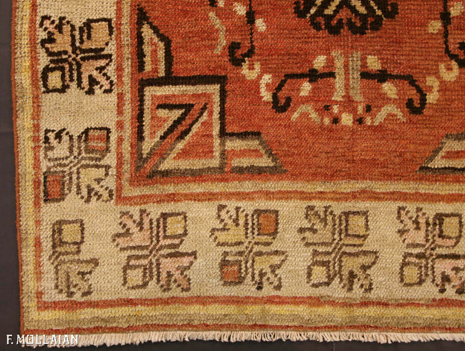 Antique Khotan Rug n°:60707902